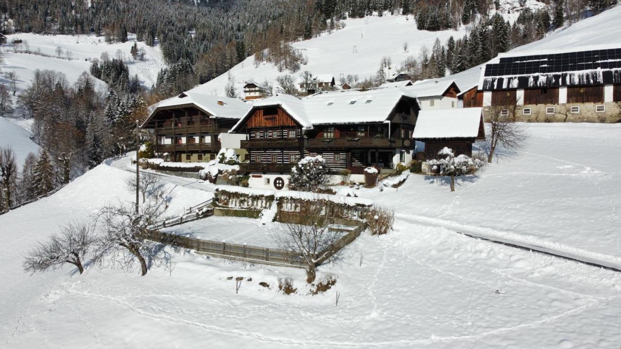 Krönhof Hotell Bad Kleinkirchheim Exteriör bild