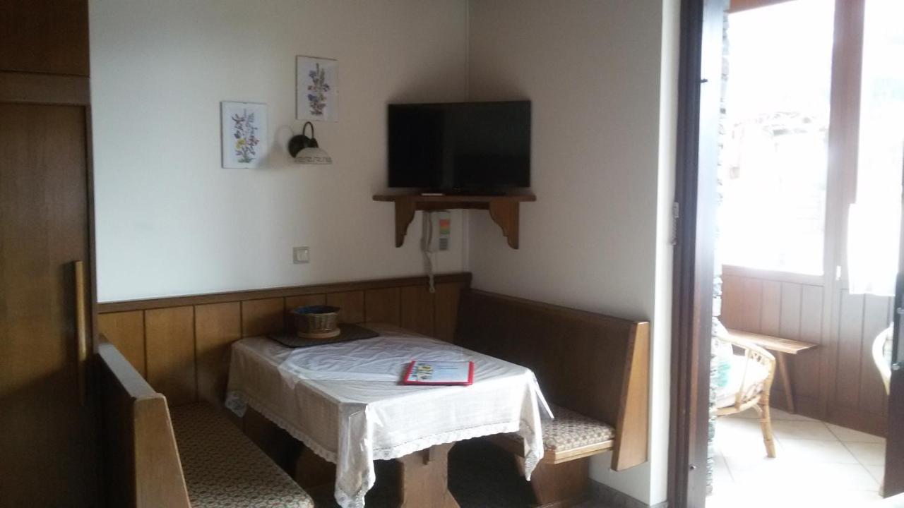 Krönhof Hotell Bad Kleinkirchheim Exteriör bild